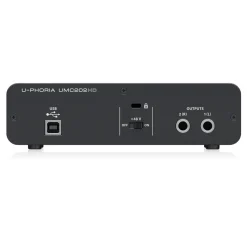 Behringer U-Phoria UMC202HD Interface