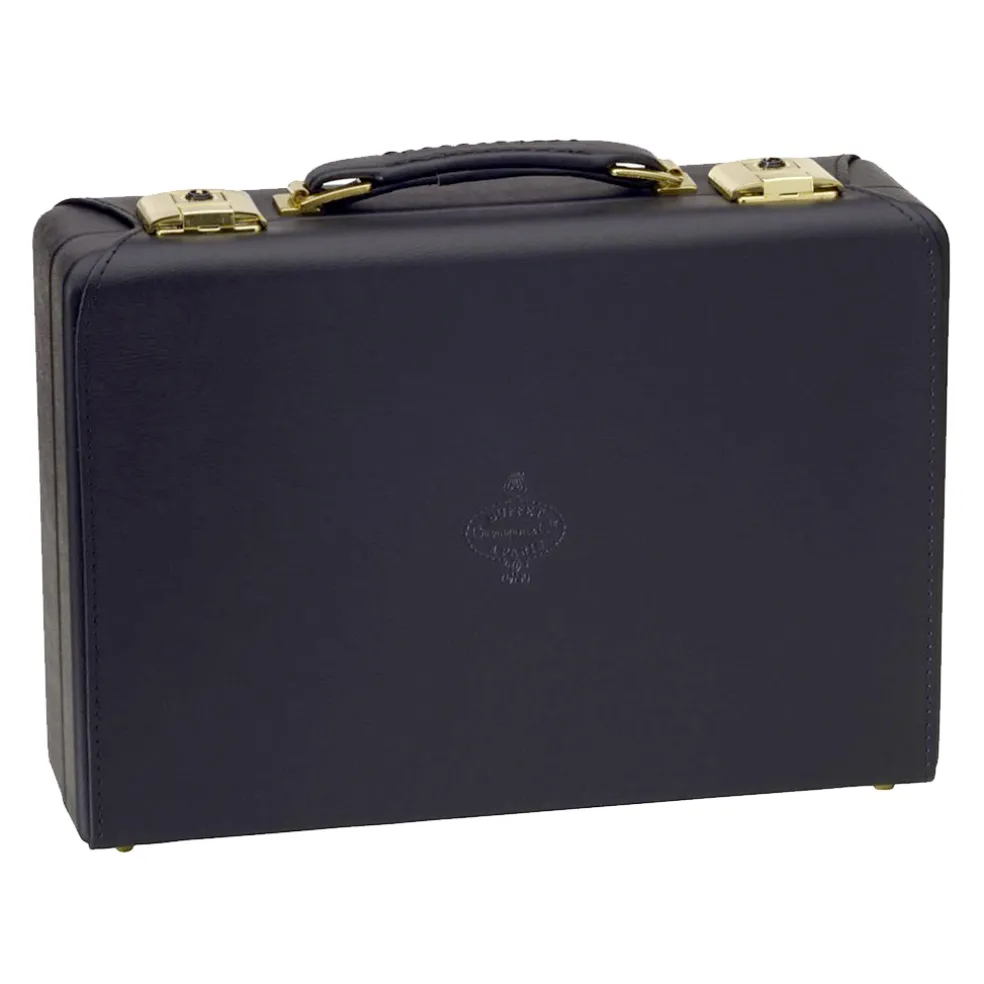 Buffet E13 B Flat Clarinet in Hard Case