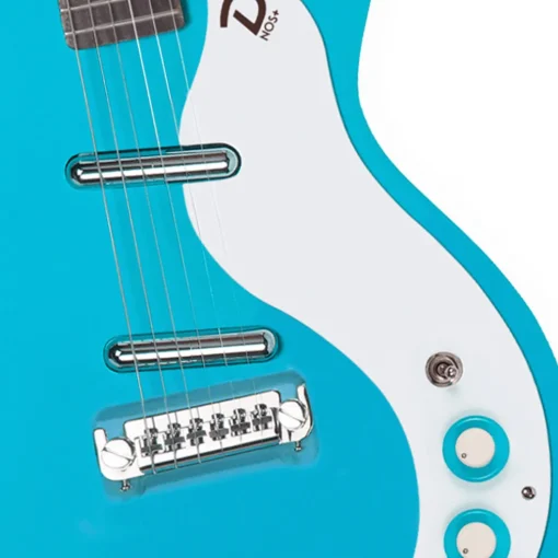 Danelectro '59M NOS Baby Blue