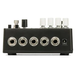 Electro-Harmonix Oceans 12 Reverb Pedal