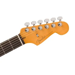 Fender American Ultra II Ebony Fingerboard Stratocaster - Noble Blue