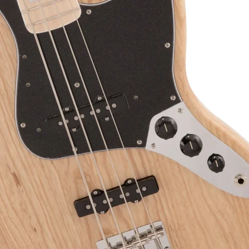 Fender Made in Japan Traditional 70s Jazz Bass®, Maple Fingerboard, Natural