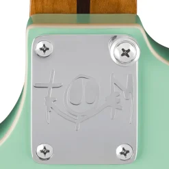 Fender Tom Delonge Starcaster in Satin Surf Green