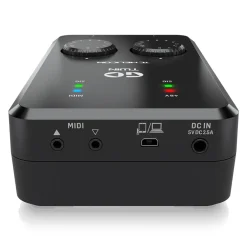 TC Helicon Go Twin