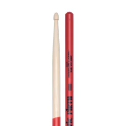 Vic Firth American Classic Wood Tip Extreme 5B with Vic Grip